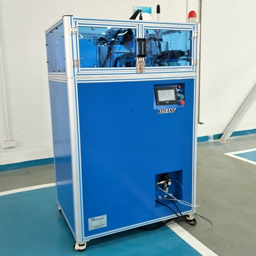 模内埋件机械手